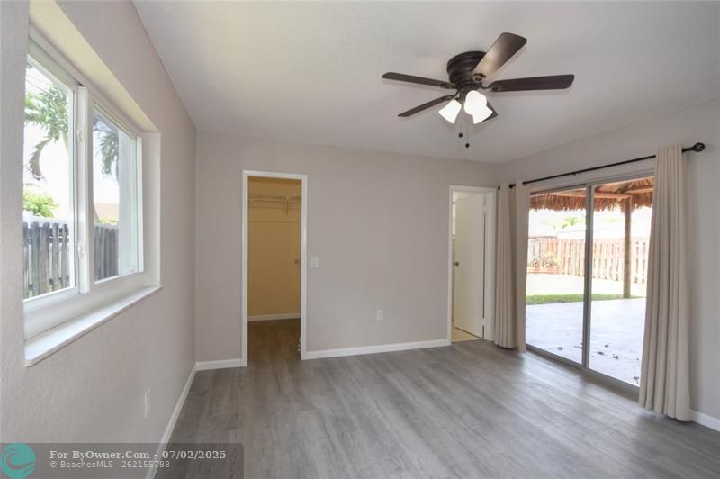 11451 NW 37th St, Sunrise, Florida image 21