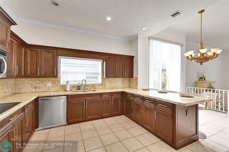 5044 NW 100th Ter, Coral Springs, Florida image 14
