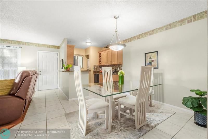 632 Trace Cir #204, Deerfield Beach, Florida image 11
