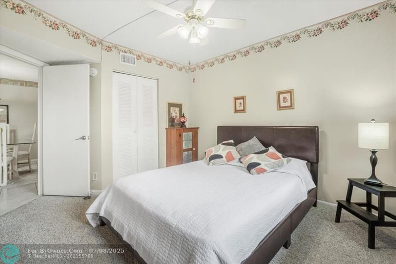 632 Trace Cir #204, Deerfield Beach, Florida image 12