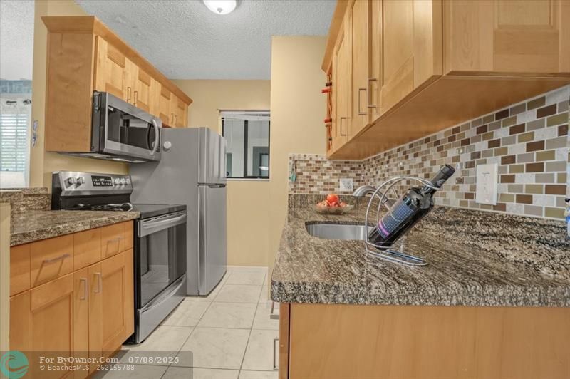 632 Trace Cir #204, Deerfield Beach, Florida image 18