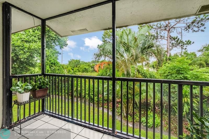 632 Trace Cir #204, Deerfield Beach, Florida image 24