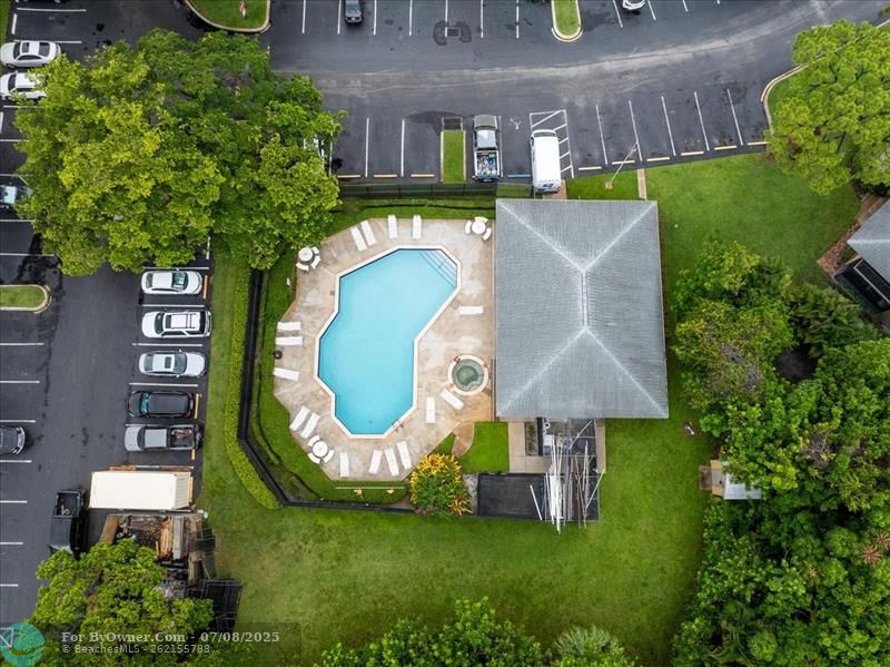 632 Trace Cir #204, Deerfield Beach, Florida image 32
