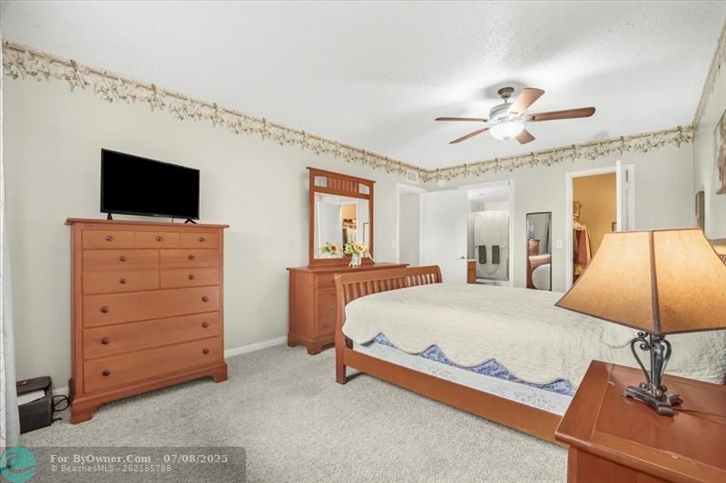632 Trace Cir #204, Deerfield Beach, Florida image 7