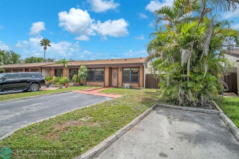2341 Walnut Ct #2341, Pembroke Pines, Florida image 32