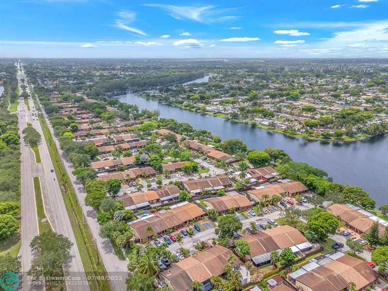 2341 Walnut Ct #2341, Pembroke Pines, Florida image 44