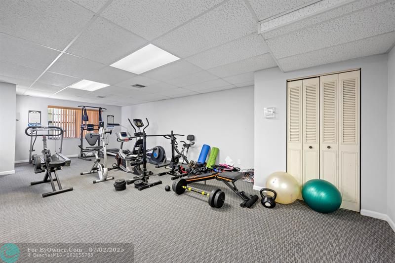 1301 NE 7th St #113, Hallandale Beach, Florida image 25