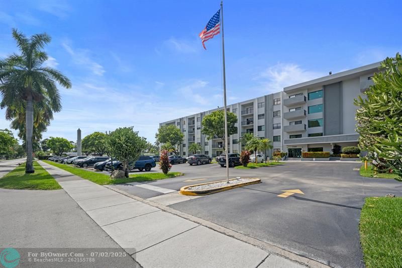 1301 NE 7th St #113, Hallandale Beach, Florida image 32
