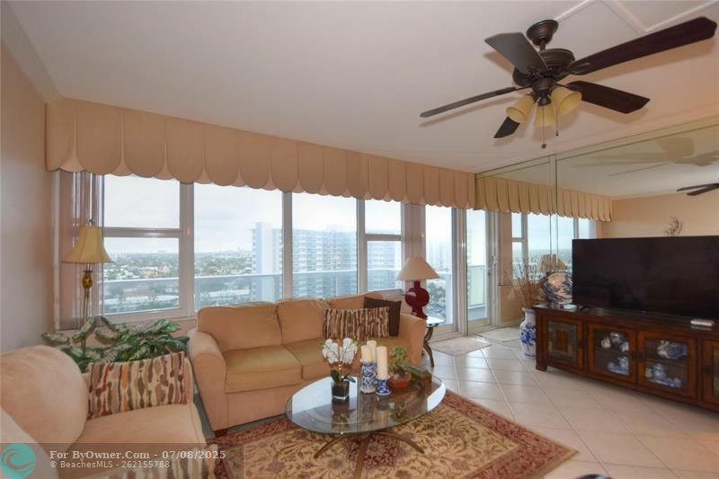 3333 NE 34th St #1402, Fort Lauderdale, Florida image 4