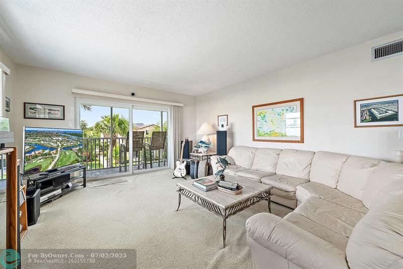 120 Lehane Ter #301, North Palm Beach, Florida image 7