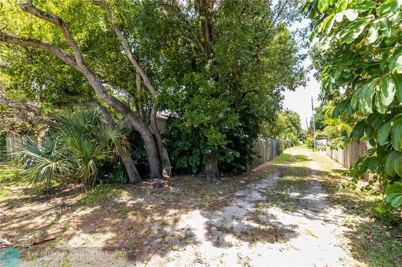 801 SW 18th St, Fort Lauderdale, Florida image 12