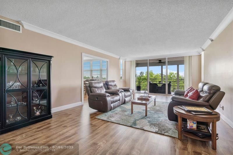 4015 W Palm Aire Dr #606, Pompano Beach, Florida image 9