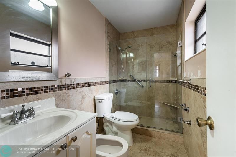 6562 W 22nd Ct, Hialeah, Florida image 12