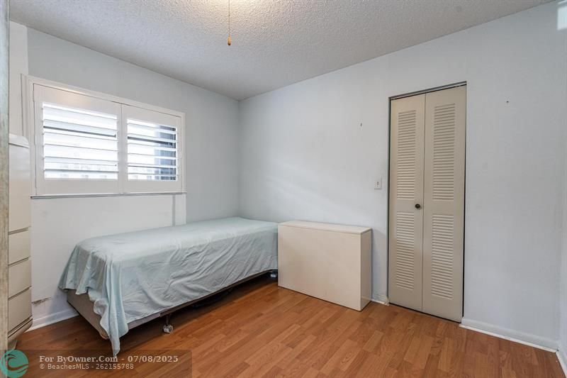 6562 W 22nd Ct, Hialeah, Florida image 16