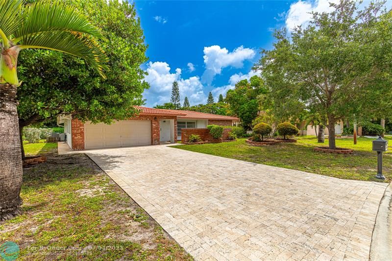 8277 NW 3rd Place, Coral Springs, Florida image 20