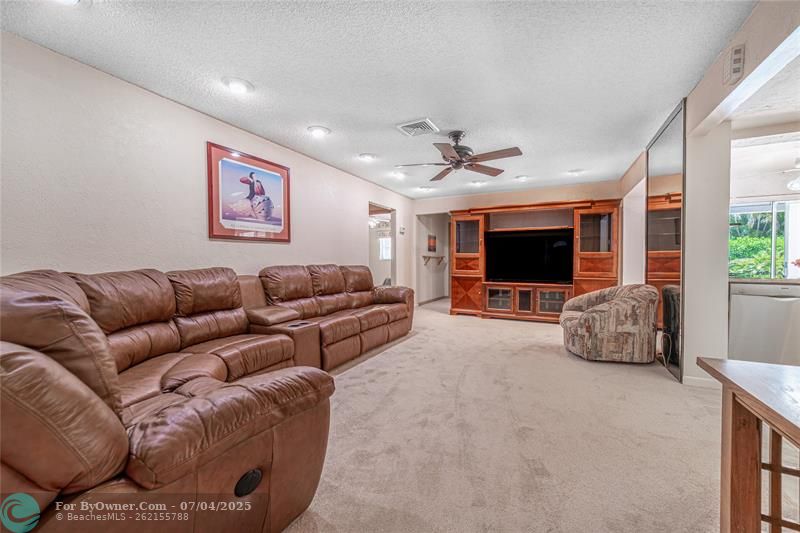 8277 NW 3rd Place, Coral Springs, Florida image 31