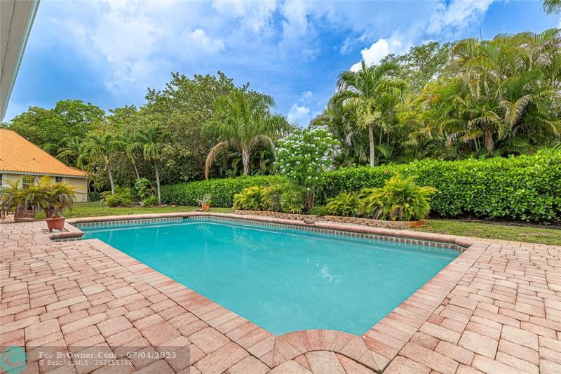 8277 NW 3rd Place, Coral Springs, Florida image 6