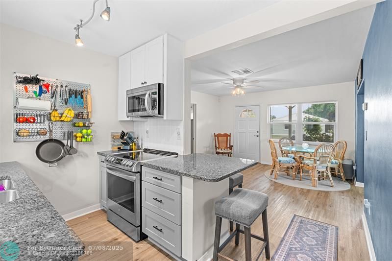 2106 36th Ave, Vero Beach, Florida image 4