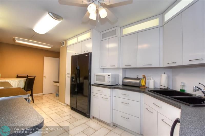 111 N Pompano Beach Blvd #304, Pompano Beach, Florida image 8