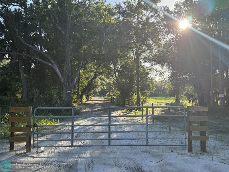 Unassigned, Palm City, Florida image 1