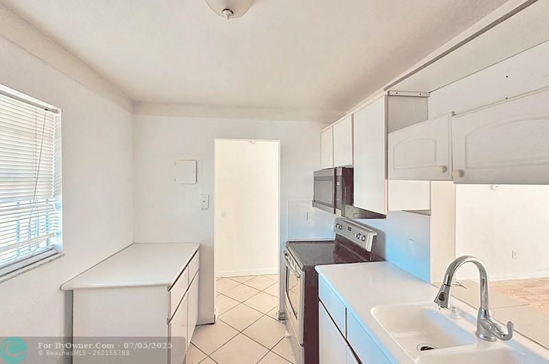 2800 NW 56th Ave #G407, Lauderhill, Florida image 3