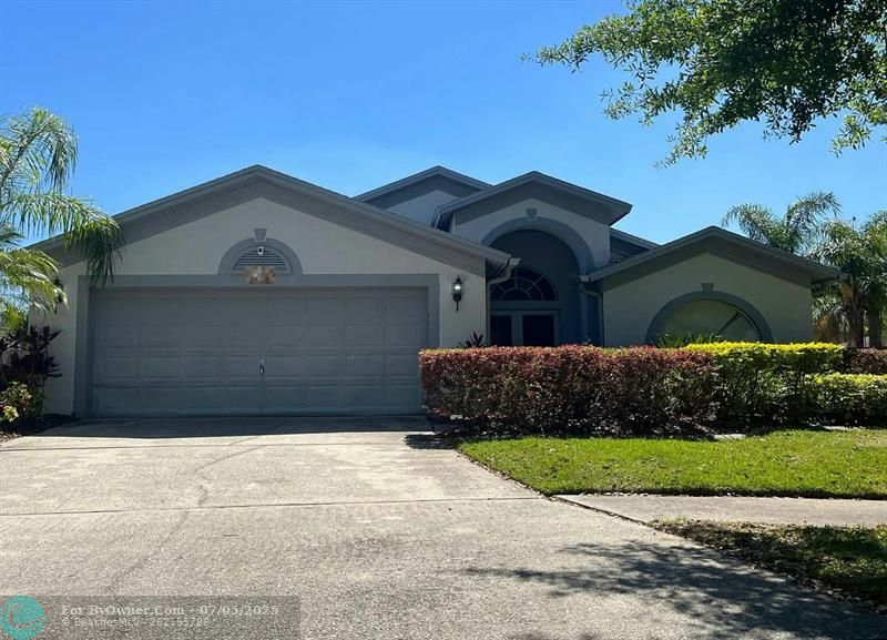 1209 Jolley Ct, Valrico, Florida image 2
