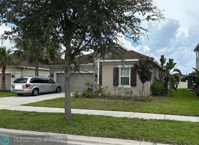 17724 Bright Wheat Dr, Lithia, Florida image 3