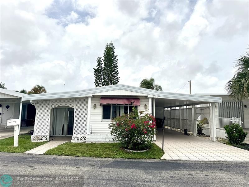 109 N Key Dr, Hallandale Beach, Florida image 1