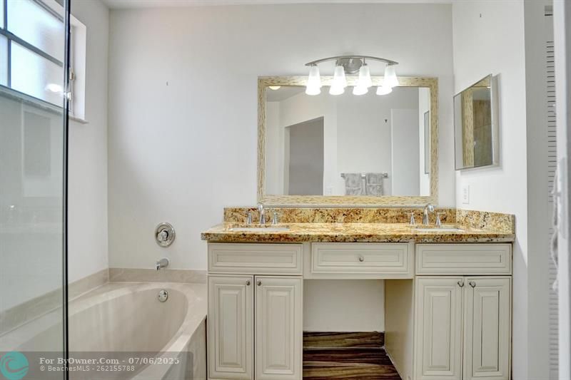 1851 NW 184th Ter, Pembroke Pines, Florida image 50