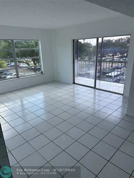 4174 Inverrary Dr #314, Lauderhill, Florida image 5