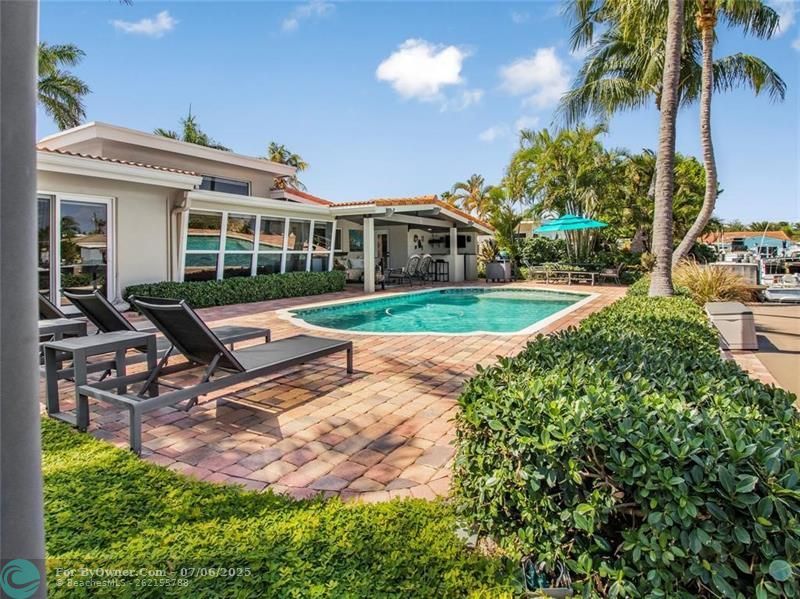 330 SE 14th Ave, Pompano Beach, Florida image 30