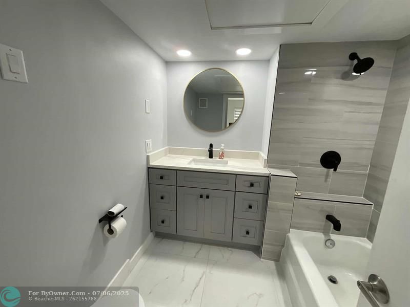 649 W Oakland Park Blvd #211-A, Wilton Manors, Florida image 15