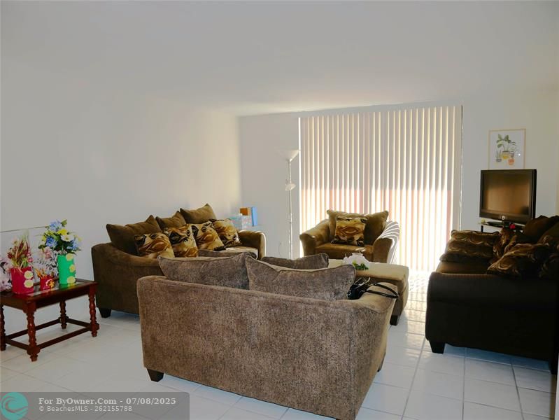 3485 Environ Blvd #409, Lauderhill, Florida image 7