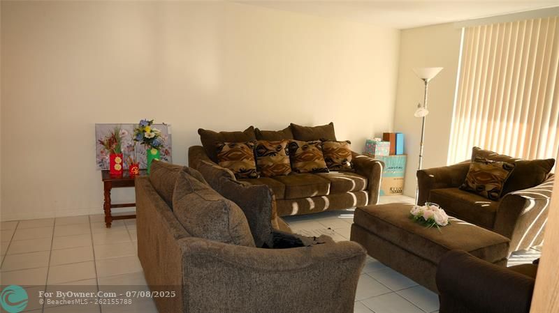 3485 Environ Blvd #409, Lauderhill, Florida image 8