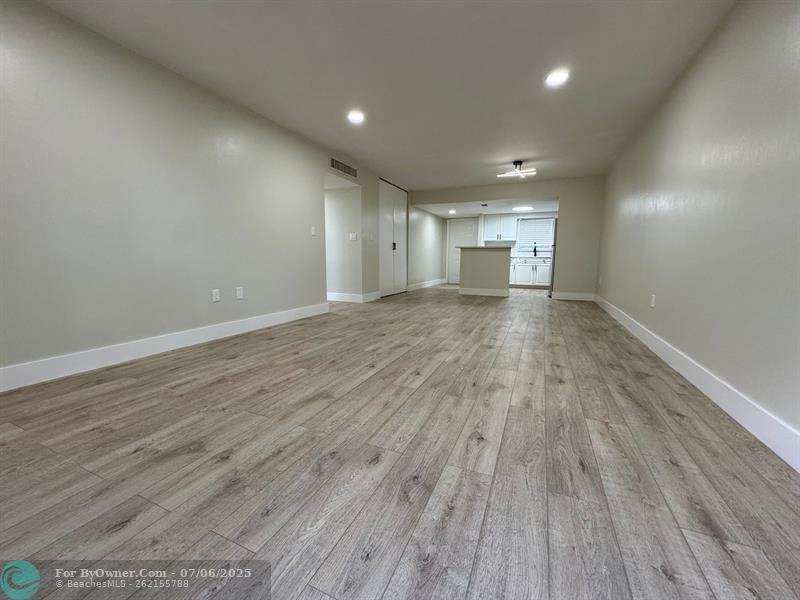 809 W Oakland Park Blvd #J10, Oakland Park, Florida image 12