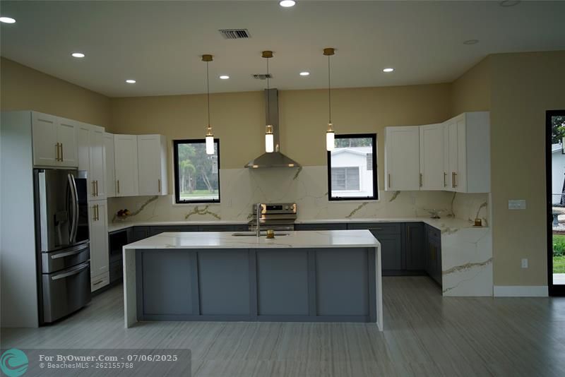 12061 NW 26th St, Plantation, Florida image 4
