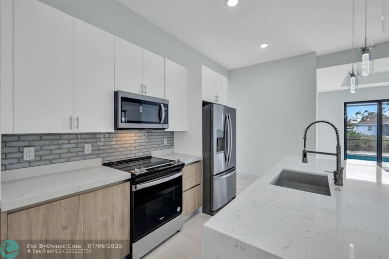 15133 Amsterdam, Port Charlotte, Florida image 9