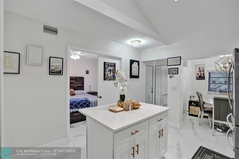 7780 NW 79th Ave #F6, Tamarac, Florida image 7