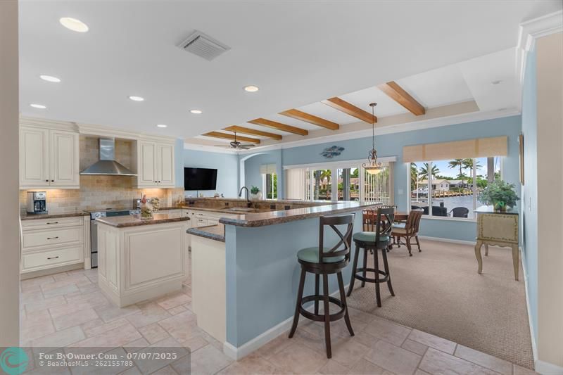 Beautifully appointed open Kitchen
