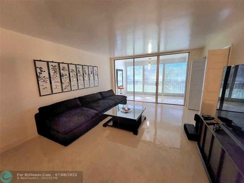 3151 S Palm Aire Dr #309, Pompano Beach, Florida image 4