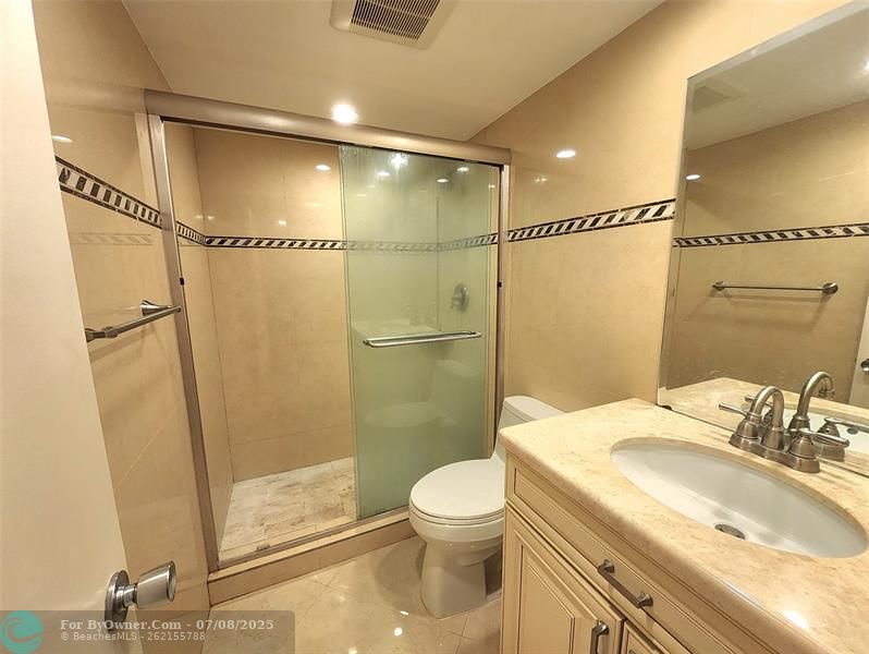 3151 S Palm Aire Dr #309, Pompano Beach, Florida image 9