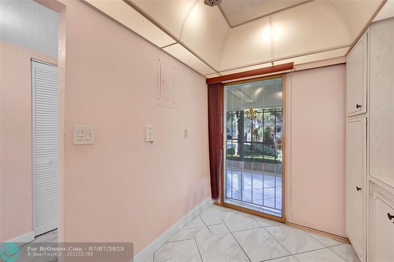 860 SE 6th Ave #304, Deerfield Beach, Florida image 17