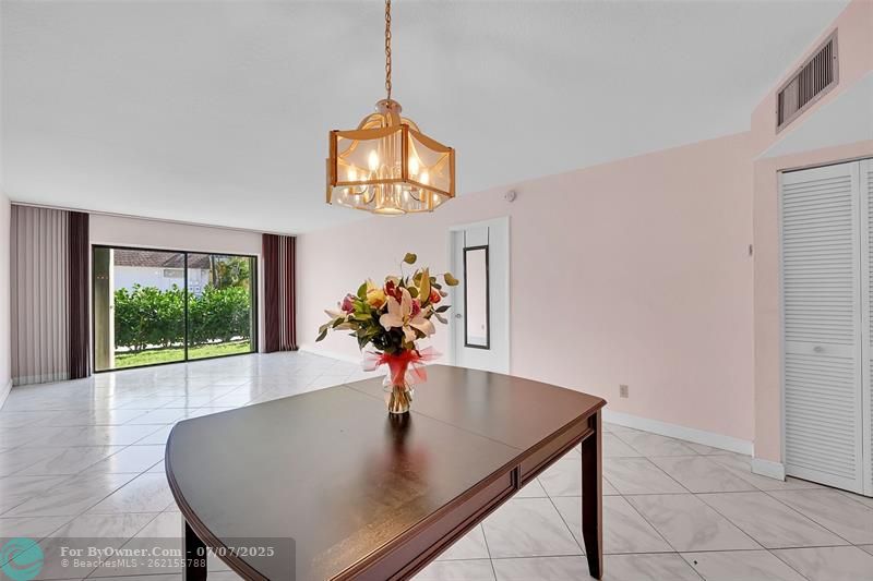 860 SE 6th Ave #304, Deerfield Beach, Florida image 8