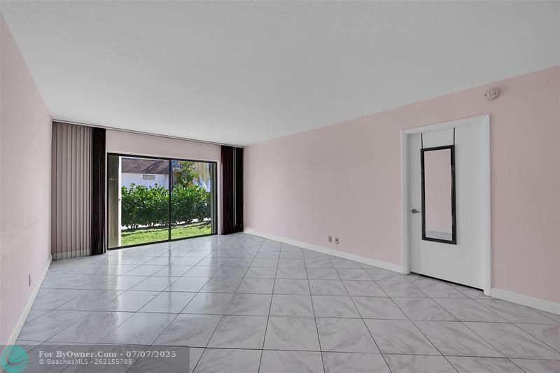 860 SE 6th Ave #304, Deerfield Beach, Florida image 10
