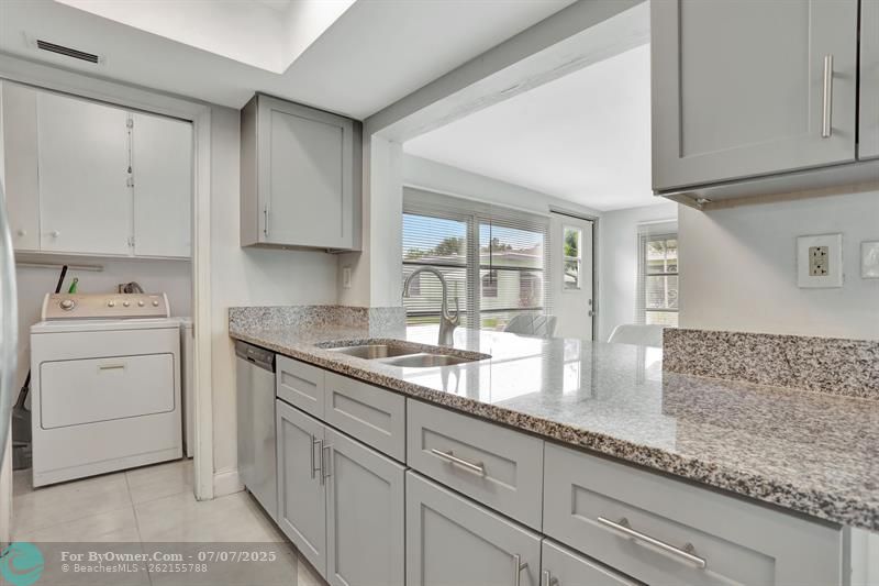 Single Family, Tamarac, Florida image 21