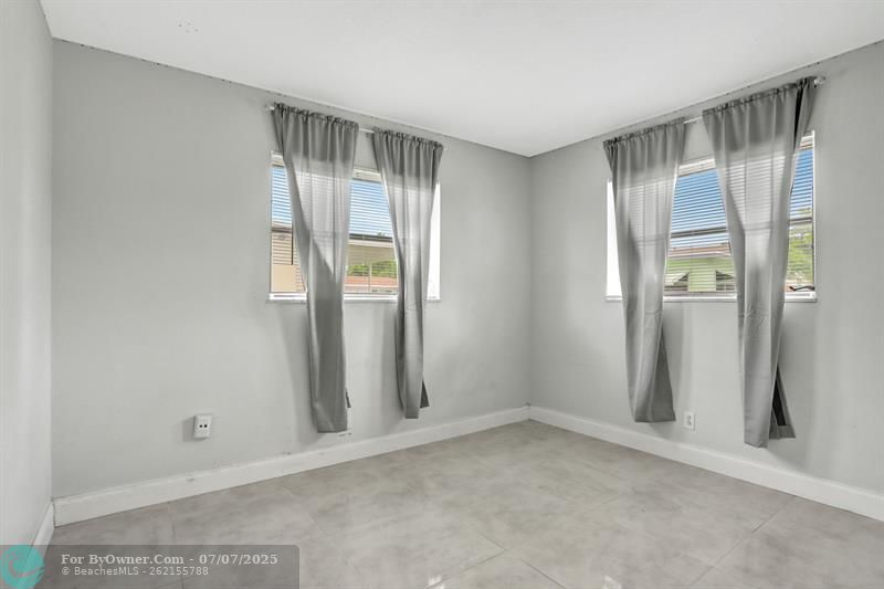 Single Family, Tamarac, Florida image 37