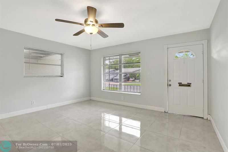 Single Family, Tamarac, Florida image 44