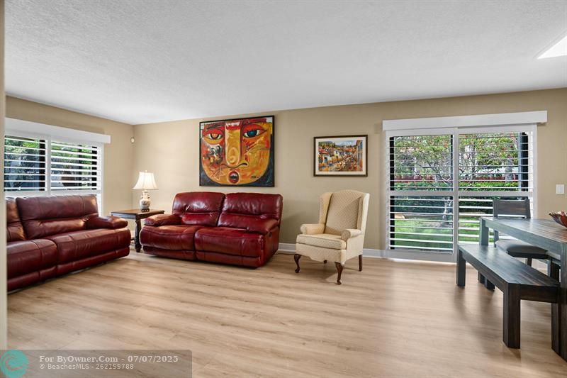 410 Lakeview Dr #104, Weston, Florida image 15