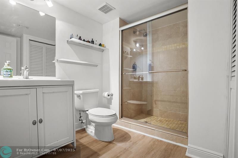 410 Lakeview Dr #104, Weston, Florida image 26