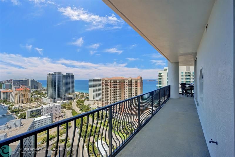100 S Birch Rd #2705, Fort Lauderdale, Florida image 21